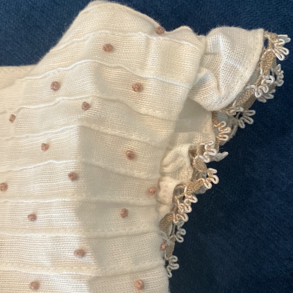 White and beige dress with bloomer. 9 mo. Luli & Meby Maria Casero. - Picture 8 of 9